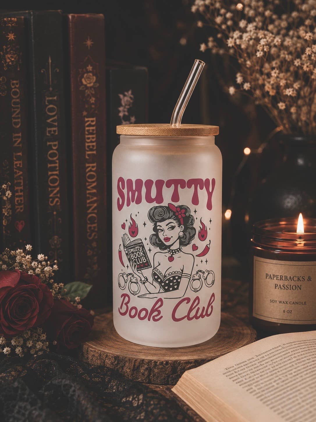 the cute cloud - Smutty Book Club frostat glas, mugg/skål. Diskmaskinssäker + lock och sugrör