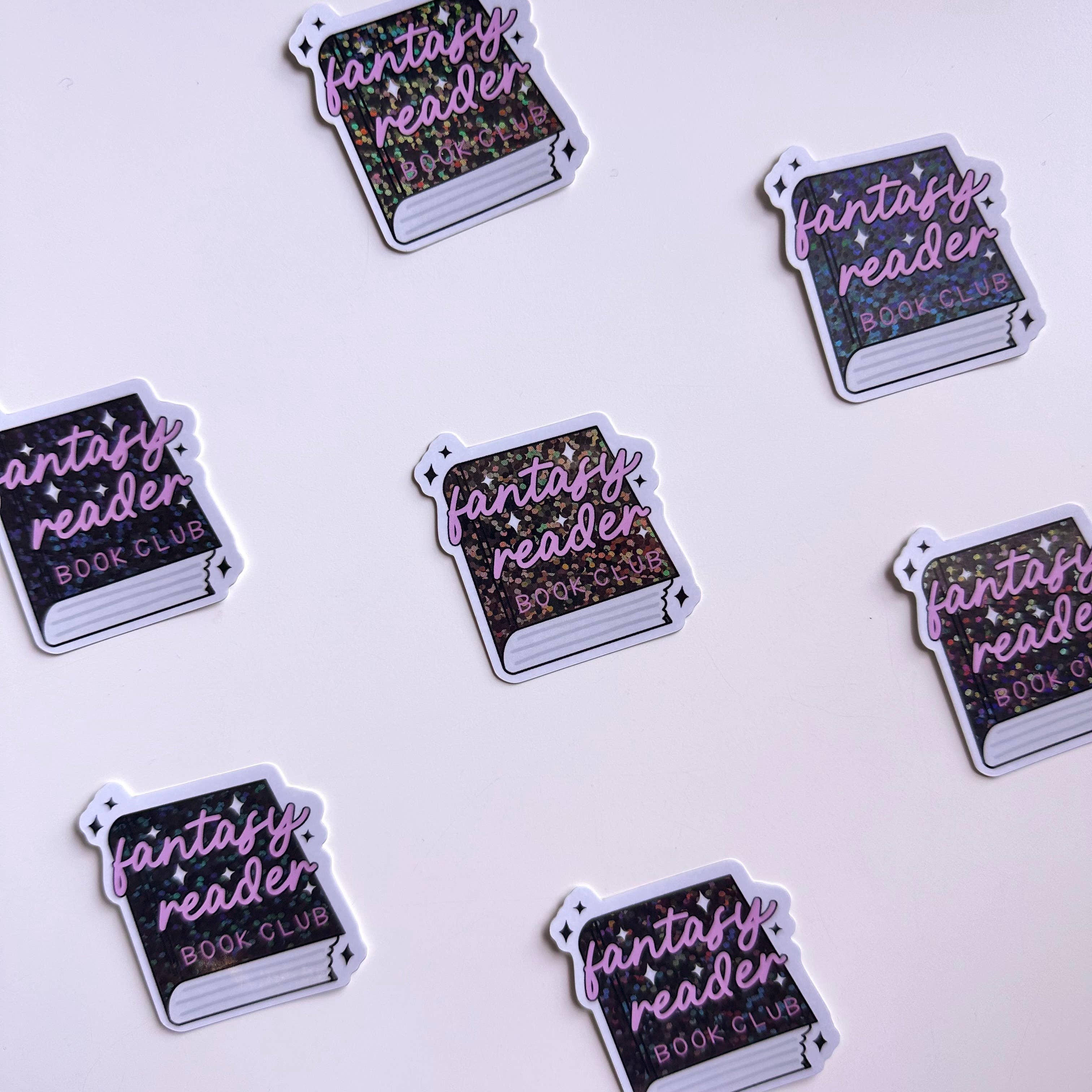 Dolly’s Doodles - Holografiskt klistermärke | Glitter Fantasy Reader Book Club Rosa